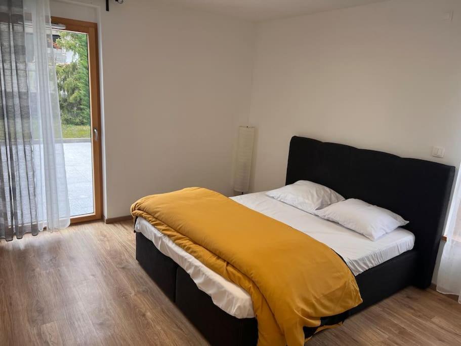 Appartement Red Jardin Tres Calme Saint-Louis (Haut-Rhin) Exterior foto